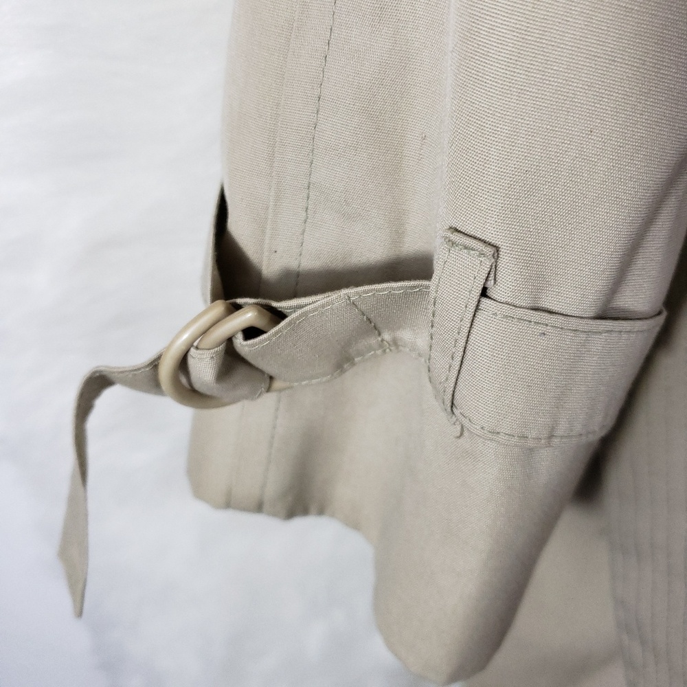 ❌SOLD❌London Fog Double-Breasted Trench coat - Picture 8 of 8